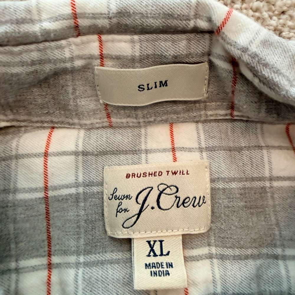 J.Crew Button Down Shirt Mens XL Grey Plaid Flannel Brushed Twill Slim Fit AZ543 - Picture 3 of 6
